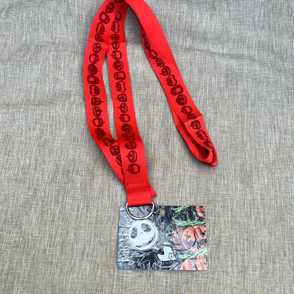 Disney Nightmare Before Christmas Pin Lanyard New - Picture 1 of 3